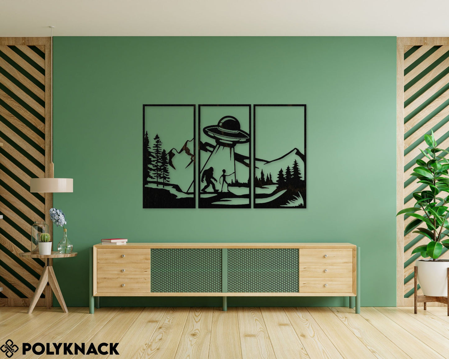 Bigfoot With UFO Design