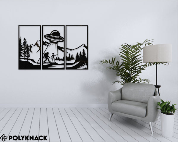 Bigfoot With UFO Design